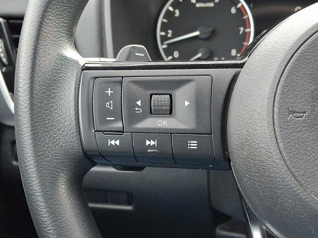 Used 2021 Nissan Rogue SV image 20