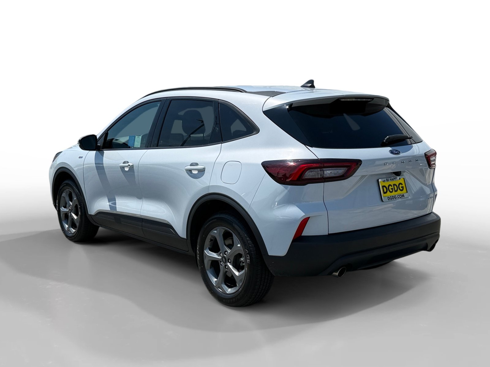 Certified 2025 Ford Escape ST-Line Select AWD/4WD image 3