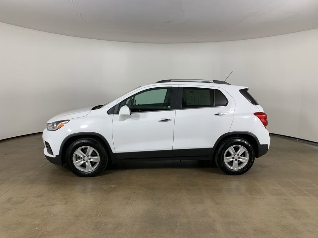 Used 2017 Chevrolet Trax LT w/ Driver Confidence Package FWD image 16