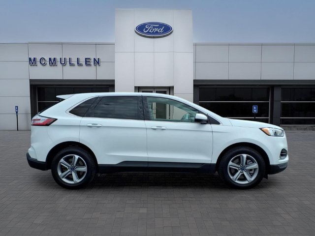 Certified 2022 Ford Edge SEL w/ Convenience Package AWD/4WD image 4