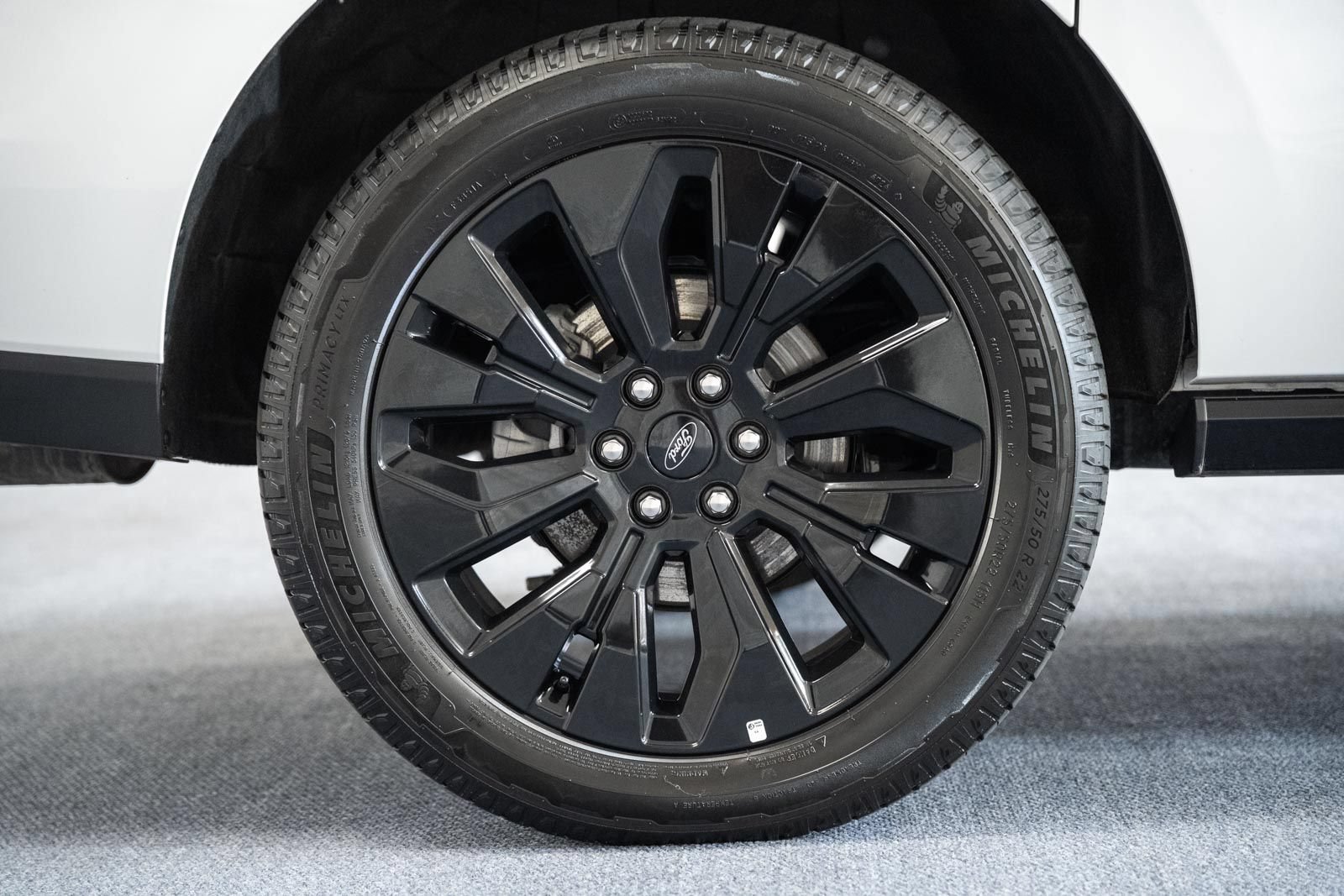 Certified 2025 Ford Expedition Max Platinum w/ Stealth Appearance Package AWD/4WD image 24
