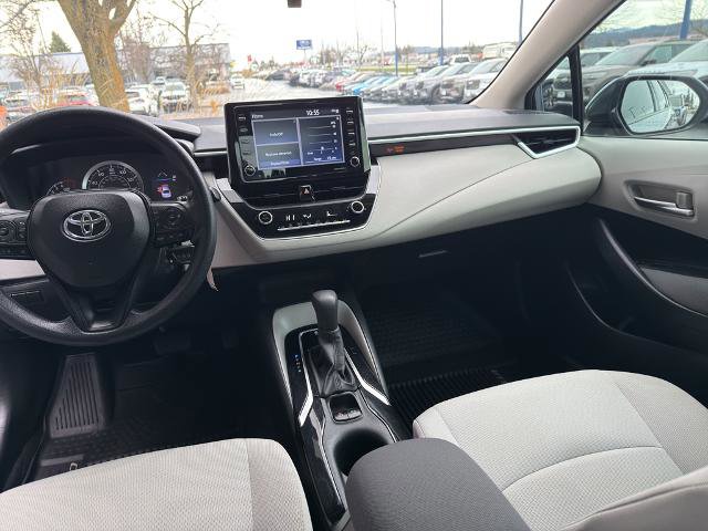 Used 2021 Toyota Corolla LE image 20