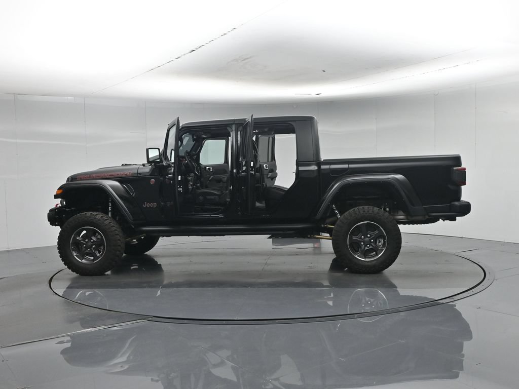 Used 2023 Jeep Gladiator Rubicon w/ LED Lighting Group AWD/4WD image 35