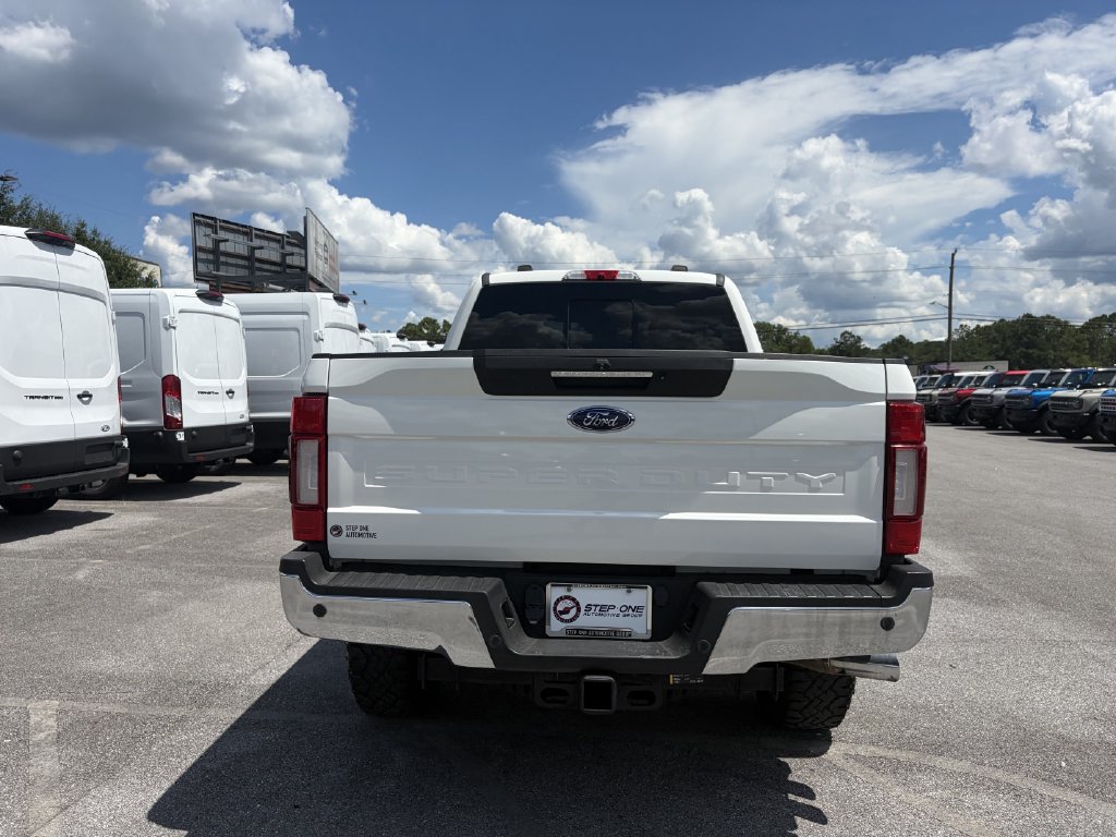 Certified 2022 Ford F250 Lariat w/ Tremor Off-Road Package AWD/4WD image 6