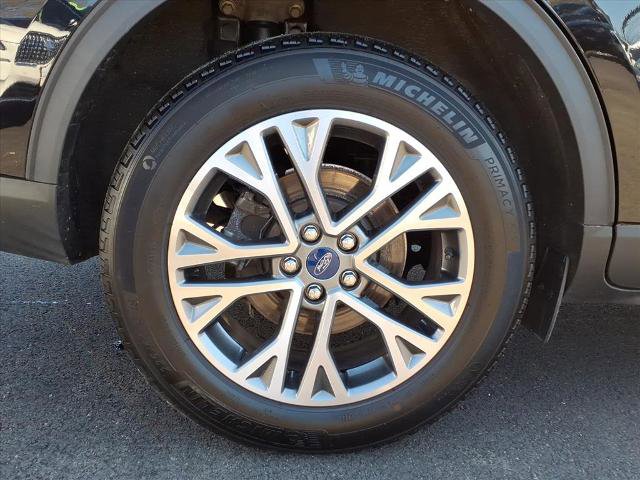 Certified 2022 Ford Escape SEL AWD/4WD image 25