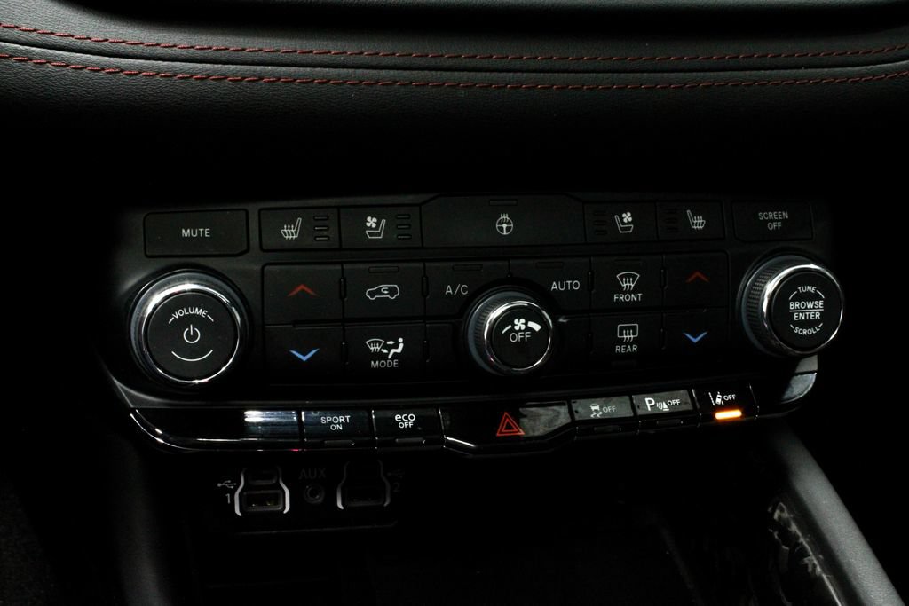Used 2023 Dodge Durango R/T AWD/4WD image 30