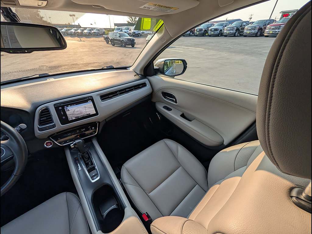 Used 2017 Honda HR-V EX-L image 16