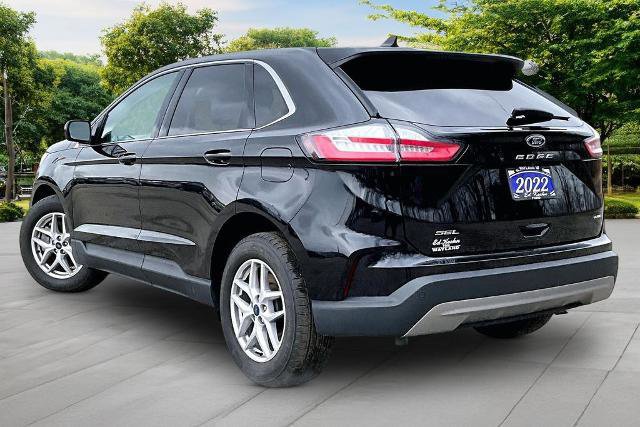 Certified 2022 Ford Edge SEL w/ Convenience Package AWD/4WD image 2