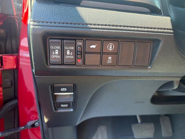 Used 2023 Honda Odyssey Sport image 15