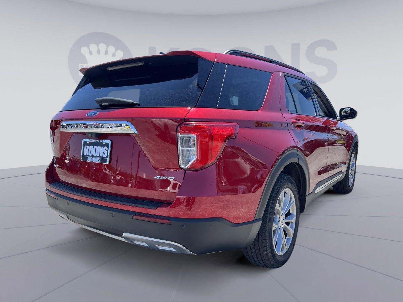 Certified 2022 Ford Explorer XLT w/ Equipment Group 202A AWD/4WD image 7