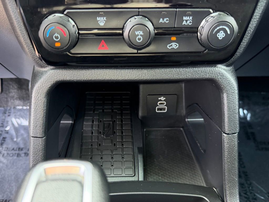 Certified 2024 Ford Ranger XLT w/ Trailer Tow Package image 25