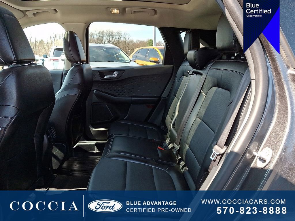 Certified 2020 Ford Escape Titanium image 9