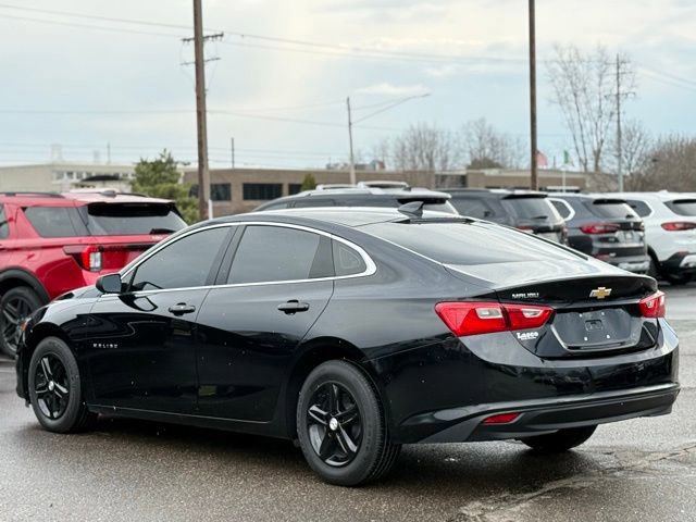 Used 2025 Chevrolet Malibu LS image 5