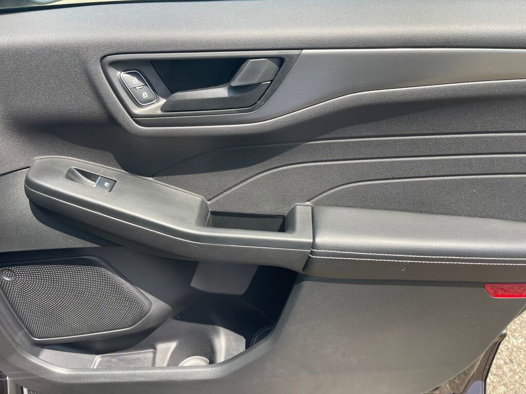 Certified 2023 Ford Escape Active w/ Cold Weather Package FWD image 33