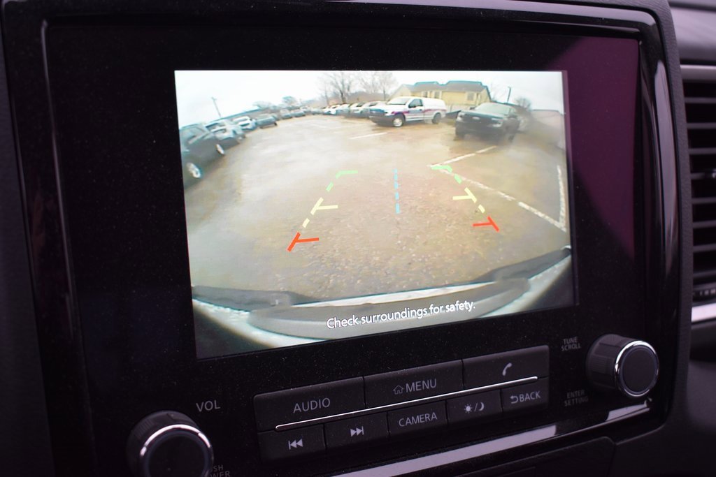 Used 2022 Nissan Frontier SV w/ Technology Package image 12