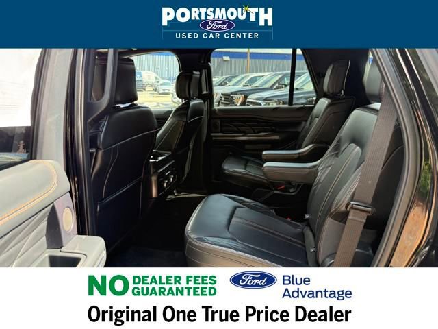 Certified 2024 Ford Expedition Platinum image 12
