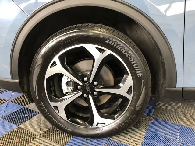 Certified 2025 Ford Escape ST-Line Elite image 8