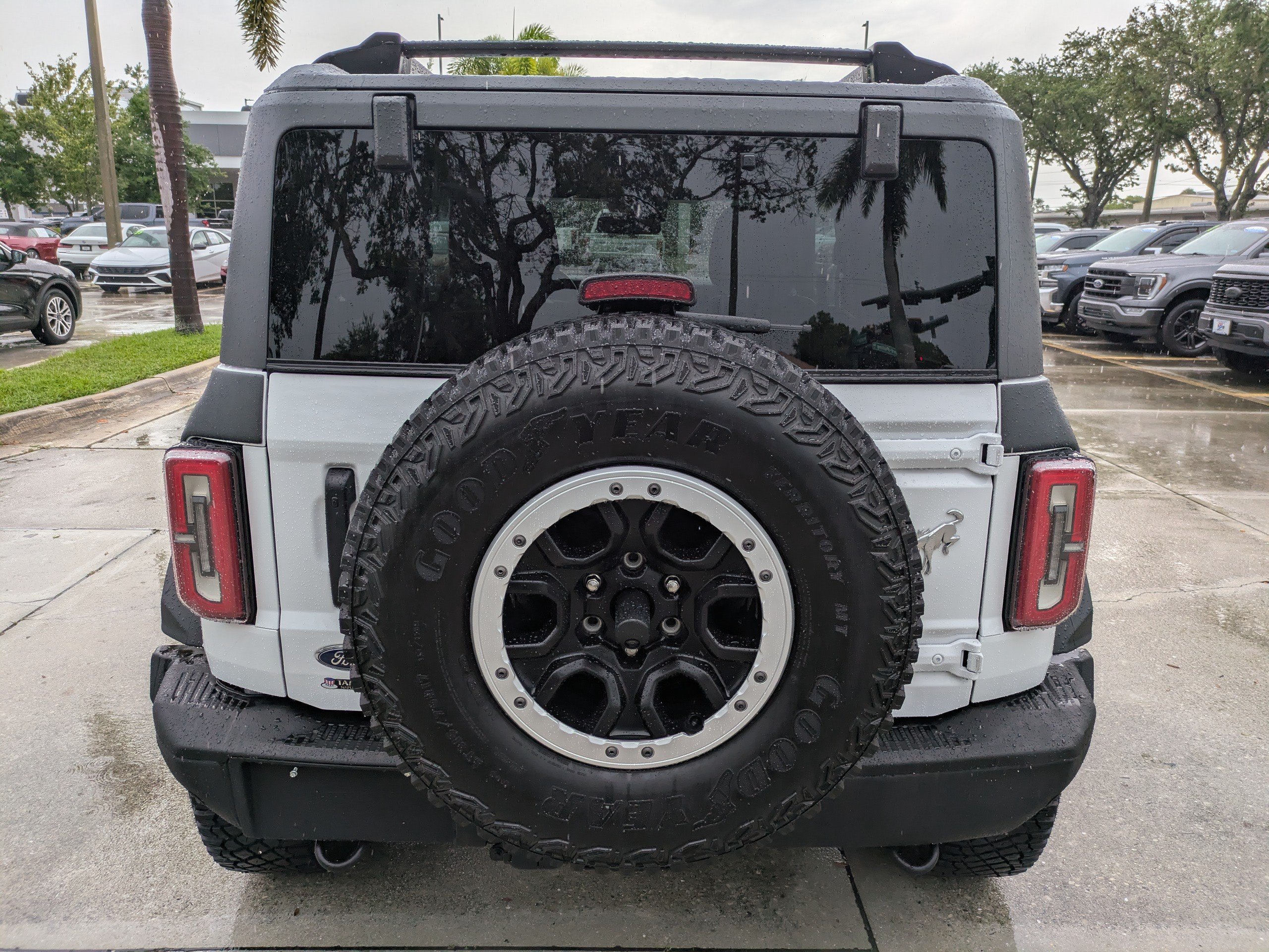 Certified 2023 Ford Bronco Badlands AWD/4WD image 5
