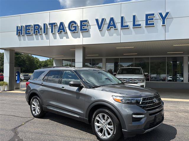 Certified 2023 Ford Explorer XLT w/ Equipment Group 202A AWD/4WD image 1