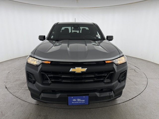 Used 2024 Chevrolet Colorado W/T w/ WT Convenience Package RWD image 2