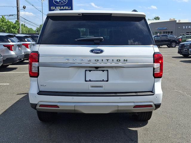 Certified 2024 Ford Expedition XLT AWD/4WD image 8