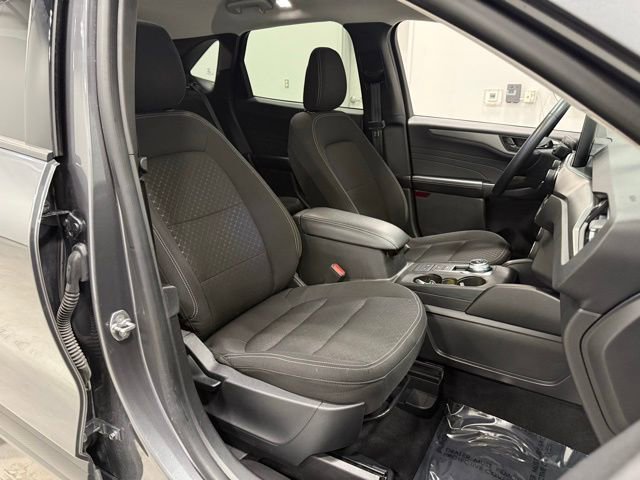 Certified 2024 Ford Escape Active image 37