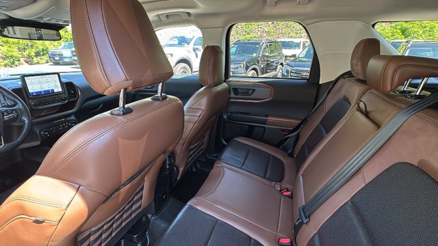 Certified 2021 Ford Bronco Sport Badlands w/ Badlands Package AWD/4WD image 32
