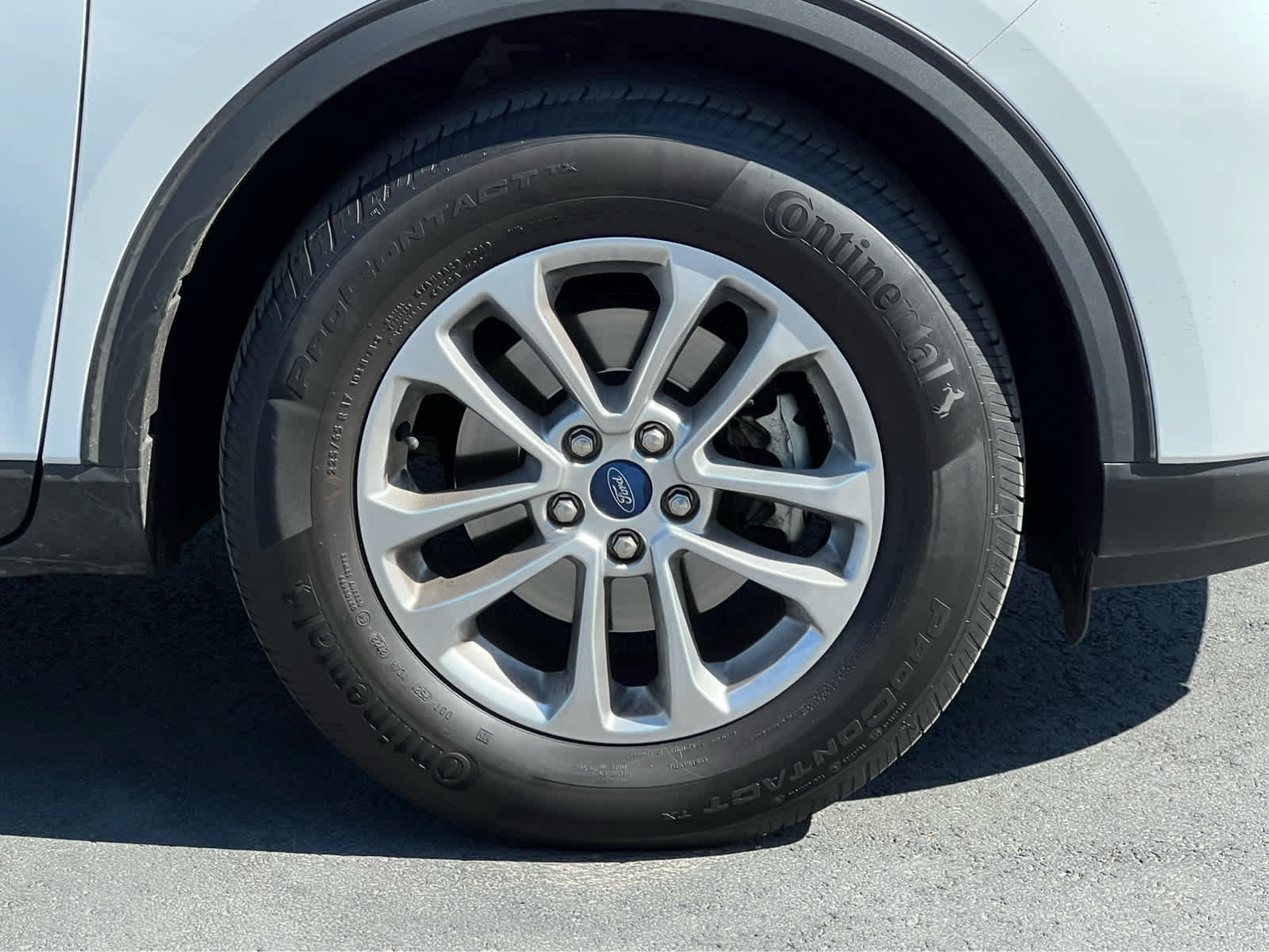 Certified 2022 Ford Escape SE AWD/4WD image 16