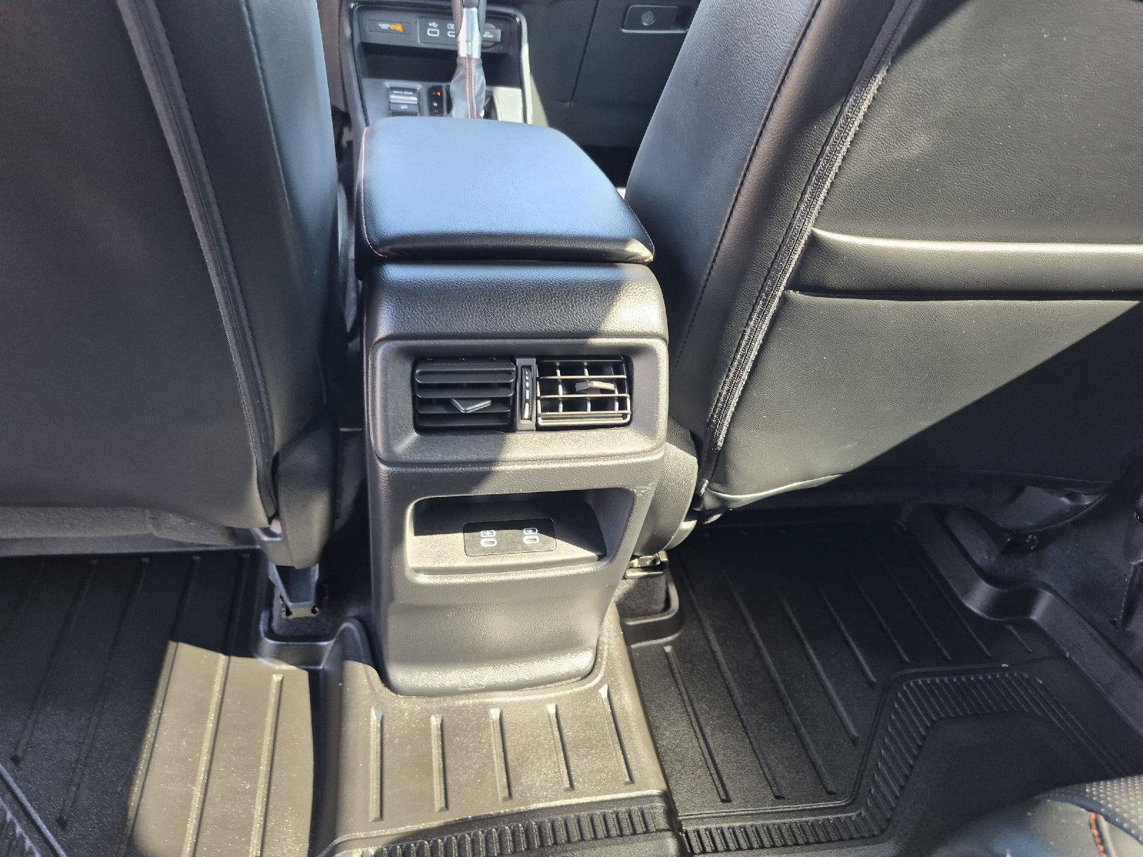 Used 2025 Honda CR-V Sport-L image 9