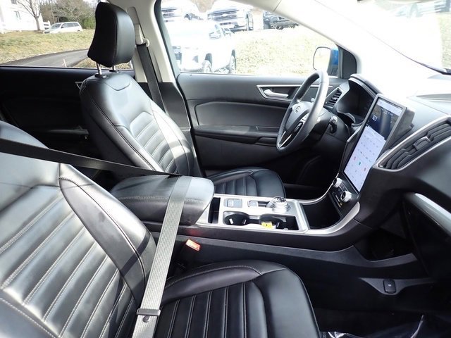 Certified 2024 Ford Edge SEL w/ Convenience Package image 11