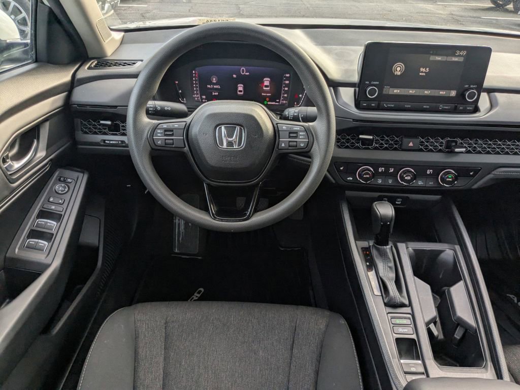 Used 2024 Honda Accord EX image 19