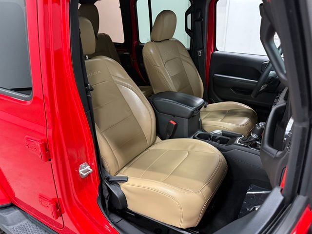 Used 2018 Jeep Wrangler Unlimited Sahara image 38