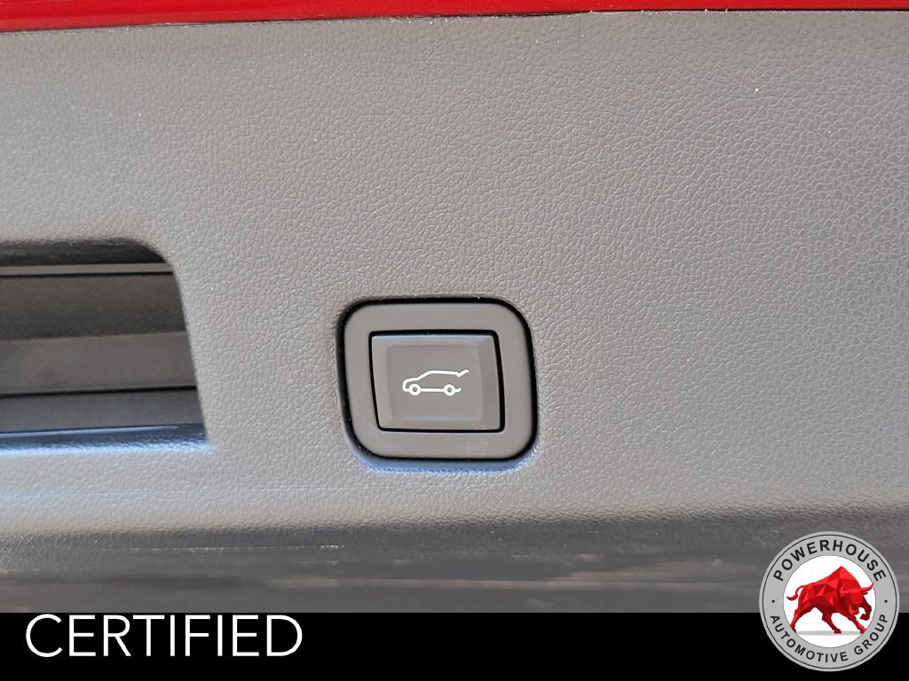Used 2025 Buick Enclave Preferred AWD/4WD image 13
