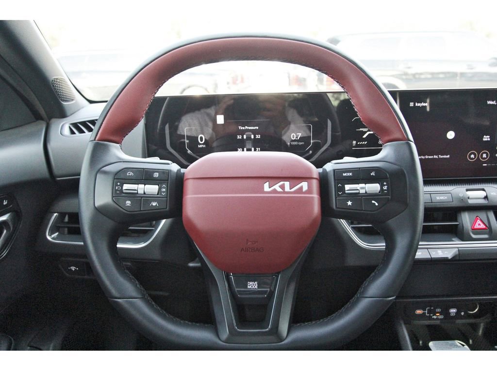 Used 2025 Kia K4 GT-Line w/ GT-Line Premium Package FWD image 14
