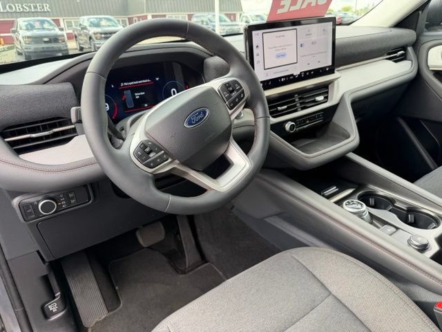 Certified 2025 Ford Explorer Active AWD/4WD image 7
