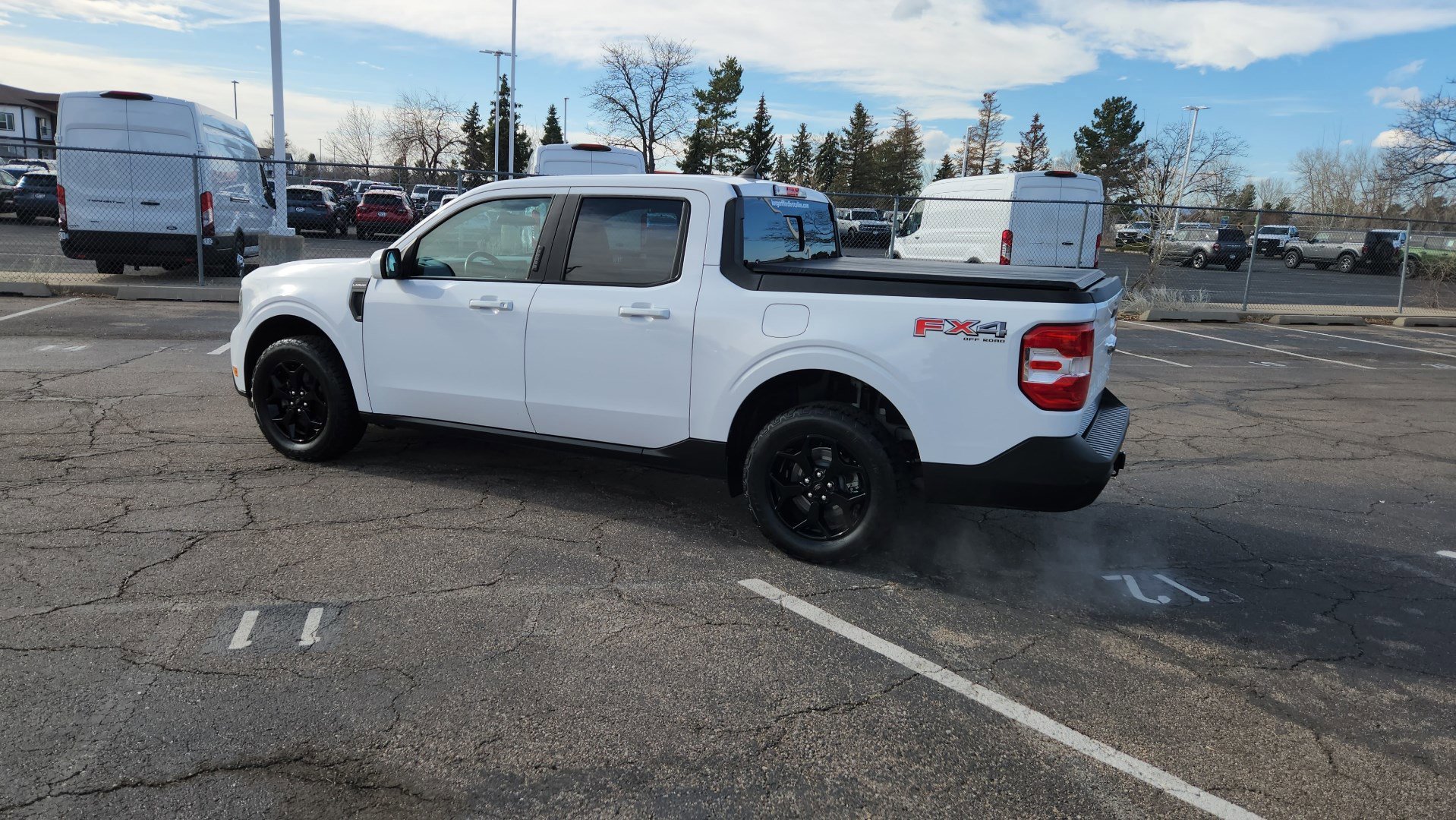 Certified 2022 Ford Maverick Lariat w/ Lariat Luxury Package image 9