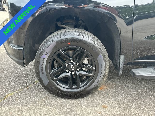 Used 2021 Chevrolet Silverado 1500 LT Trail Boss w/ Convenience Package II image 11