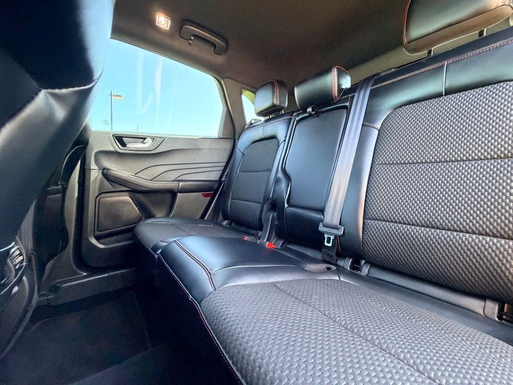 Certified 2023 Ford Escape ST-Line w/ Tech Pack #1 FWD image 18