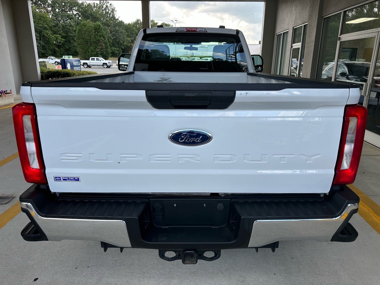 Certified 2024 Ford F250 XL w/ XL Chrome Package AWD/4WD image 14