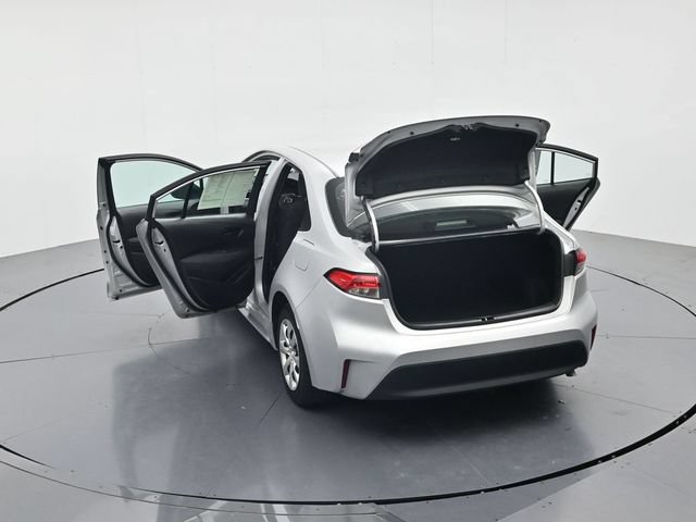 Used 2024 Toyota Corolla LE FWD image 46