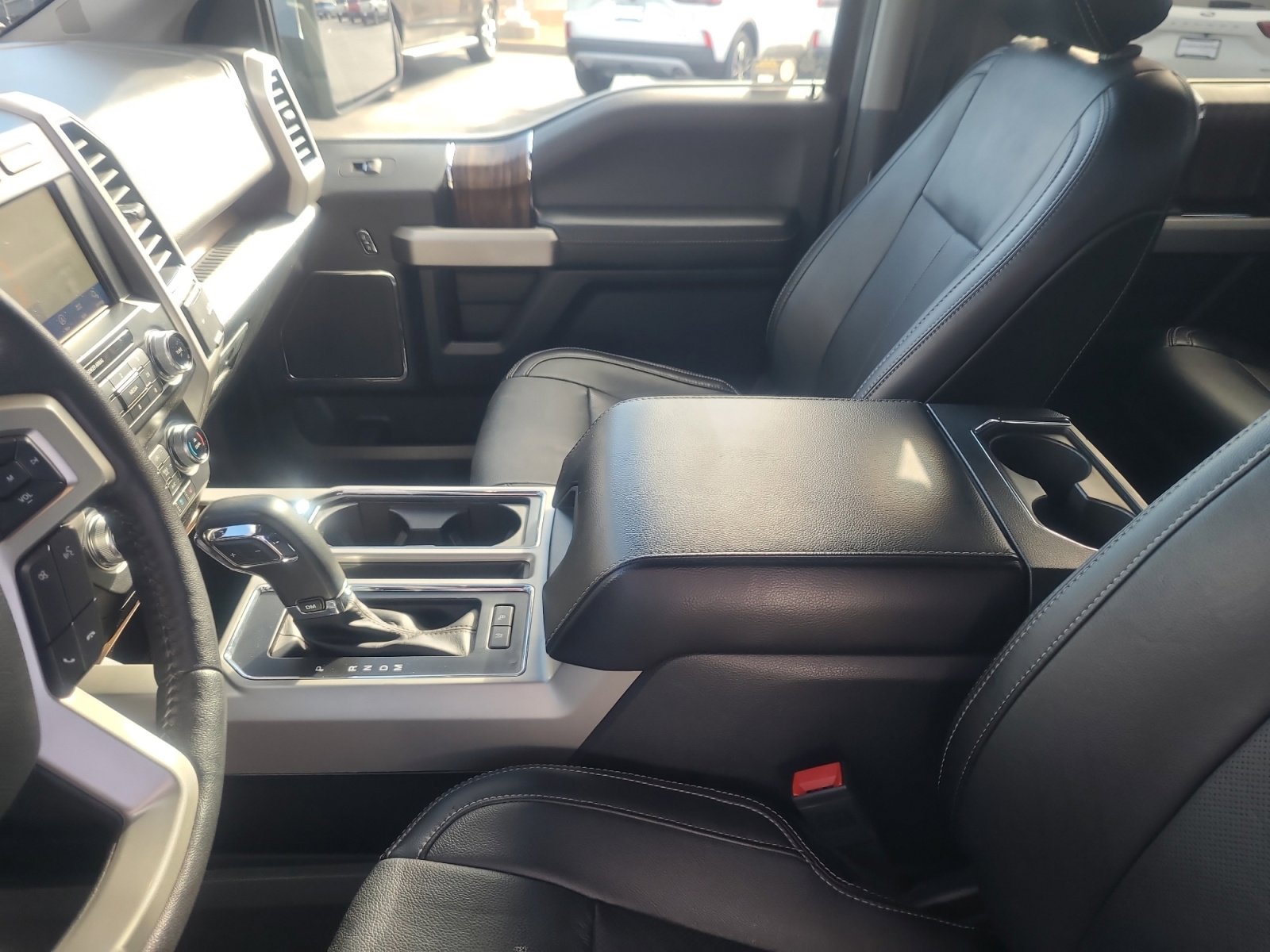 Certified 2020 Ford F150 Lariat w/ Equipment Group 502A Luxury image 15