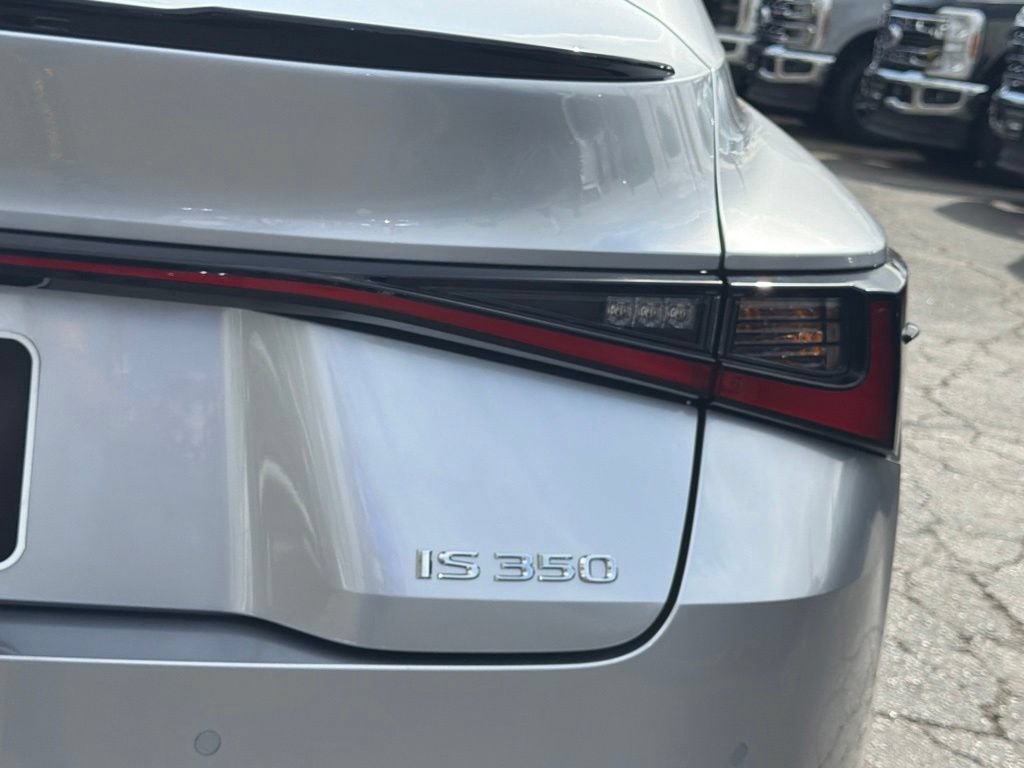 Used 2022 Lexus IS 350 F Sport w/ Navigation Package RWD image 17