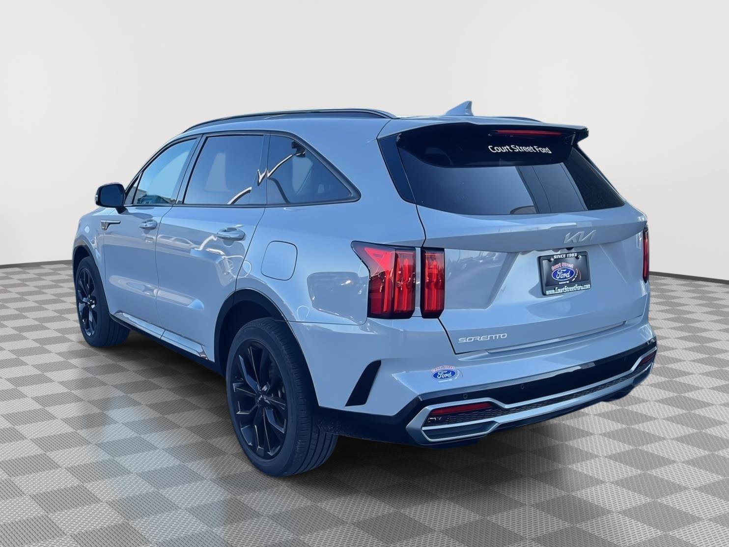 Used 2023 Kia Sorento SX image 3