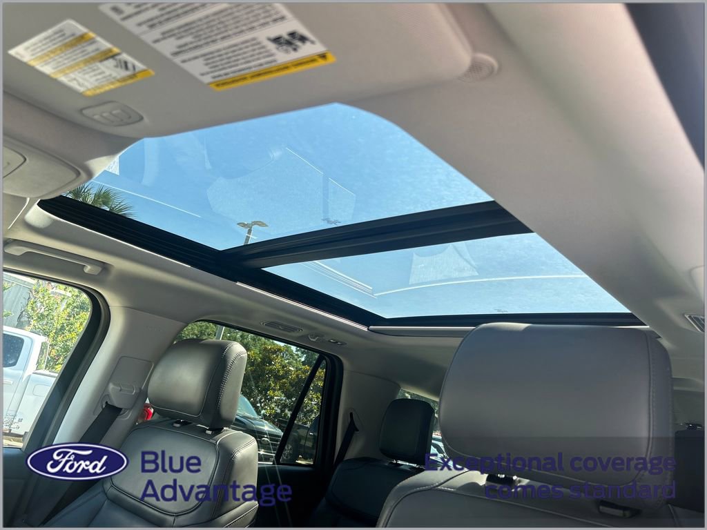 Certified 2025 Ford Expedition Active RWD image 11