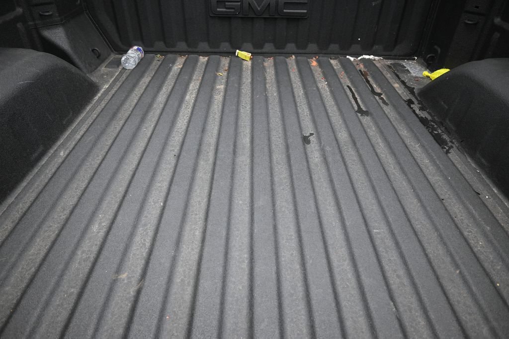 Used 2025 GMC Sierra 1500 Elevation w/ Elevation Premium Package AWD/4WD image 23