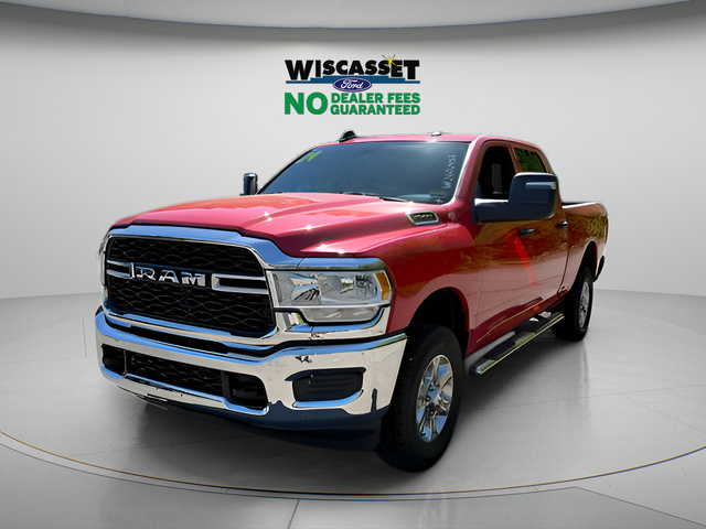Used 2024 RAM 2500 Tradesman w/ Chrome Appearance Group AWD/4WD image 13