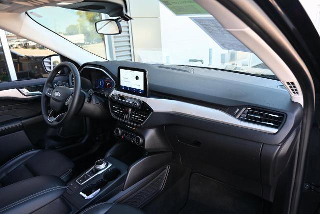 Certified 2022 Ford Escape SEL w/ Technology Package image 24