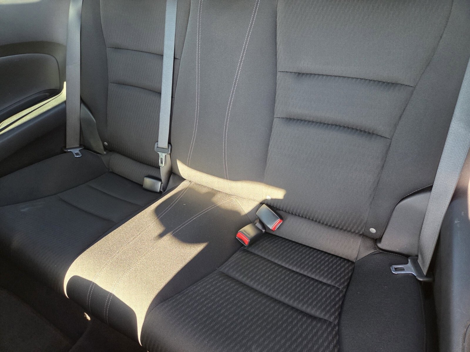 Used 2017 Honda Accord EX image 12