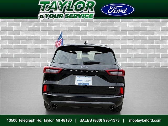 Certified 2023 Ford Escape ST-Line w/ Tech Pack #1 image 4