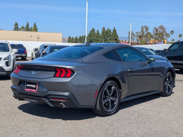 Certified 2025 Ford Mustang Coupe image 5